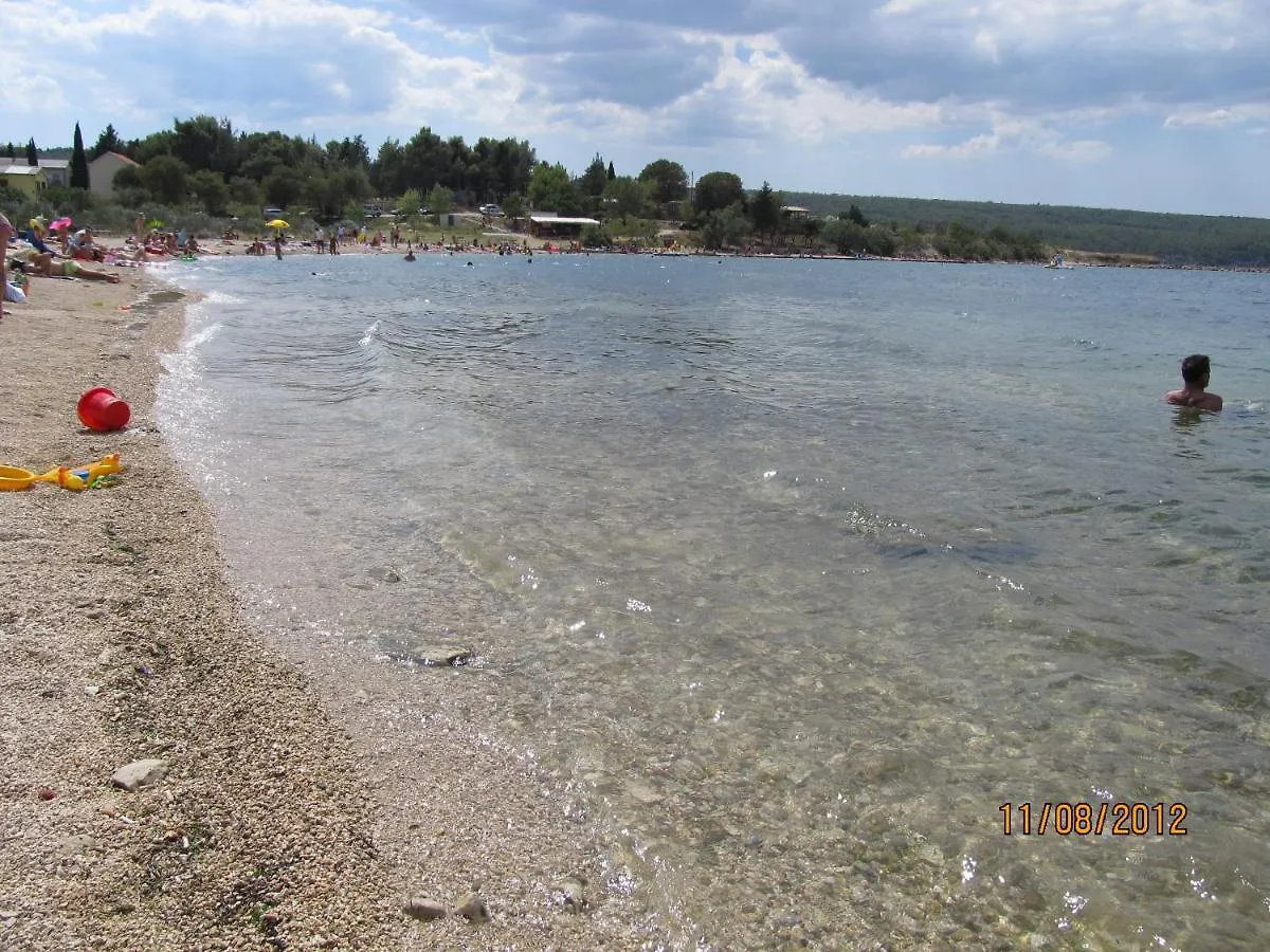 Guest house Ela Apartmani A2 Gornji Karin